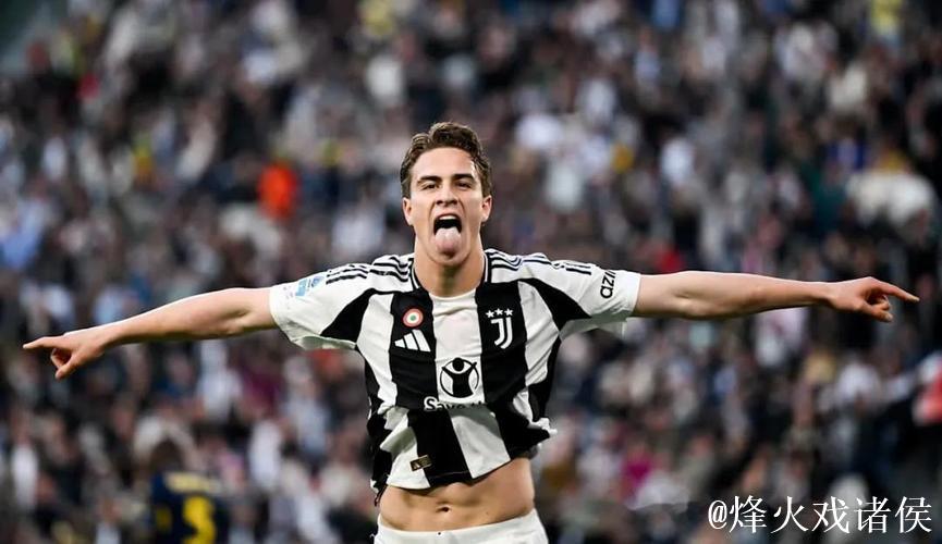 在最近两个赛季的五大联赛中，伊尔迪兹成为参与20+进球的第二年轻球员。