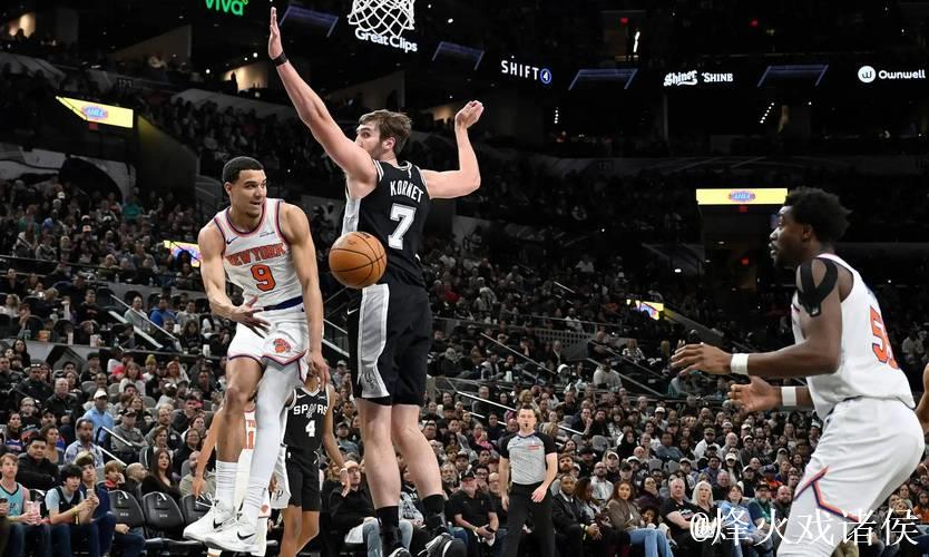 文班亚马31+13统治比赛 尚帕尼三分11中 马刺险胜尼克斯